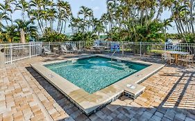 Bonita Beach And Tennis Club